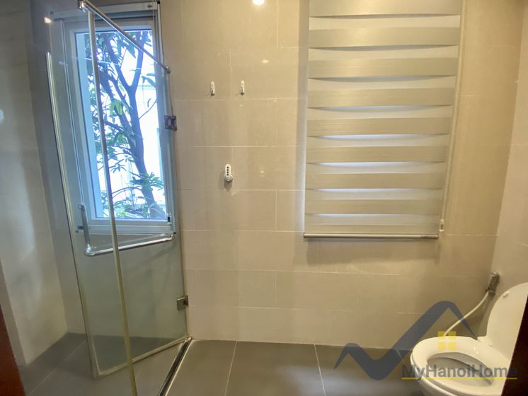 Thuê biệt thự Vinhomes Riverside song lập, có phòng Karaoke 15