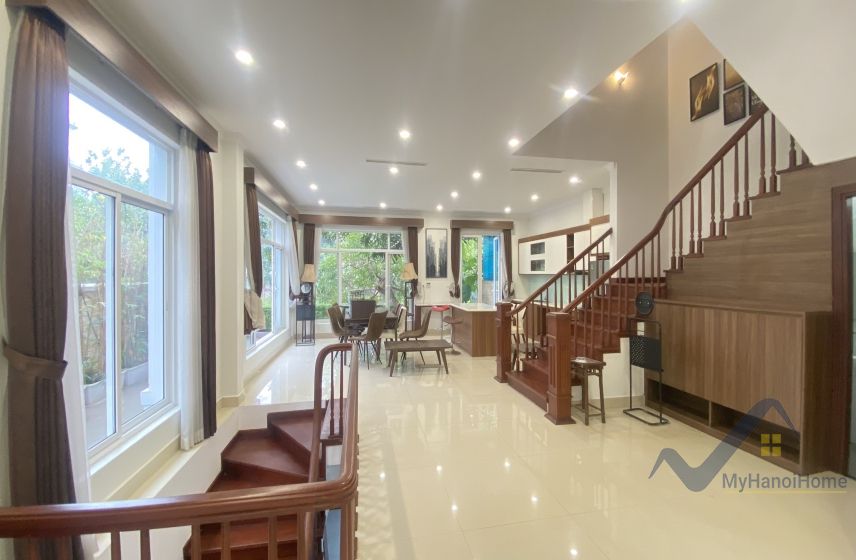 Thuê biệt thự Vinhomes Riverside song lập hoàn thiện full 2