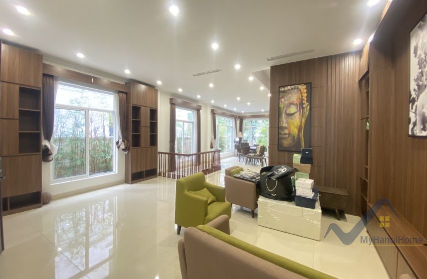 Thuê biệt thự Vinhomes Riverside song lập hoàn thiện full 3