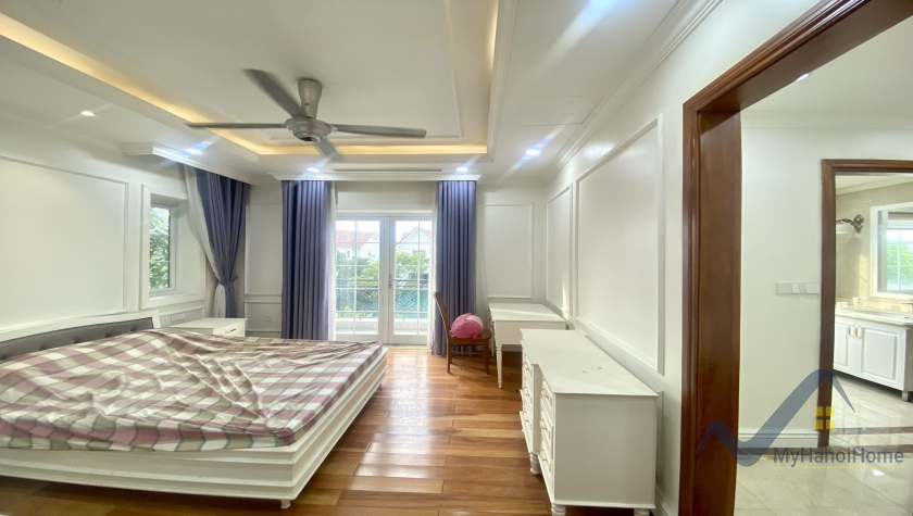 Thuê biệt thự Vinhomes Riverside song lập mới hoàn thiện 20