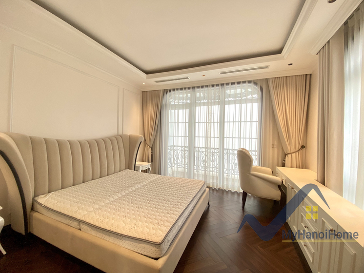 Thuê đơn lập Vinhomes Harmony Nguyệt Quế, full nội thất, có thang máy 15
