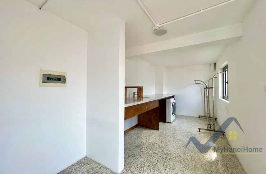 Thuê nhà Harmony khu Nguyệt Quế, full nội thất 3 phòng ngủ 18