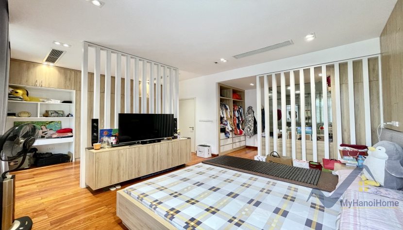 Thuê nhà Harmony Long Biên 4 phòng ngủ, 4WC đủ đồ 10