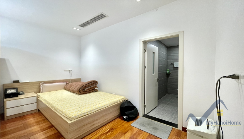 Thuê nhà Harmony Long Biên 4 phòng ngủ, 4WC đủ đồ 13