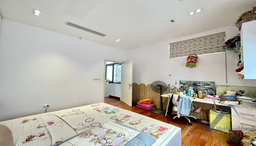 Thuê nhà Harmony Long Biên 4 phòng ngủ, 4WC đủ đồ 20