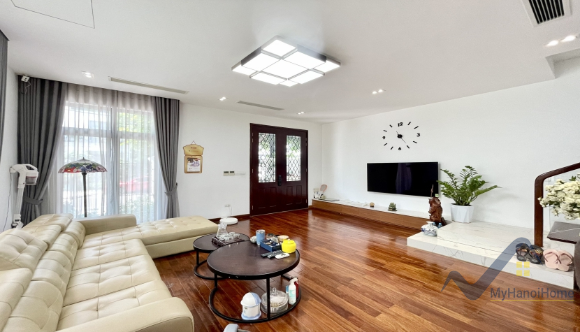 Thuê nhà Harmony Long Biên 4 phòng ngủ, 4WC đủ đồ 4