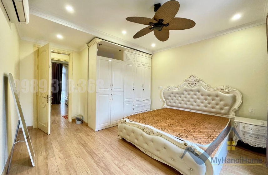 Thuê nhà liên kề Vinhomes Harmony đủ đồ có thang máy 13