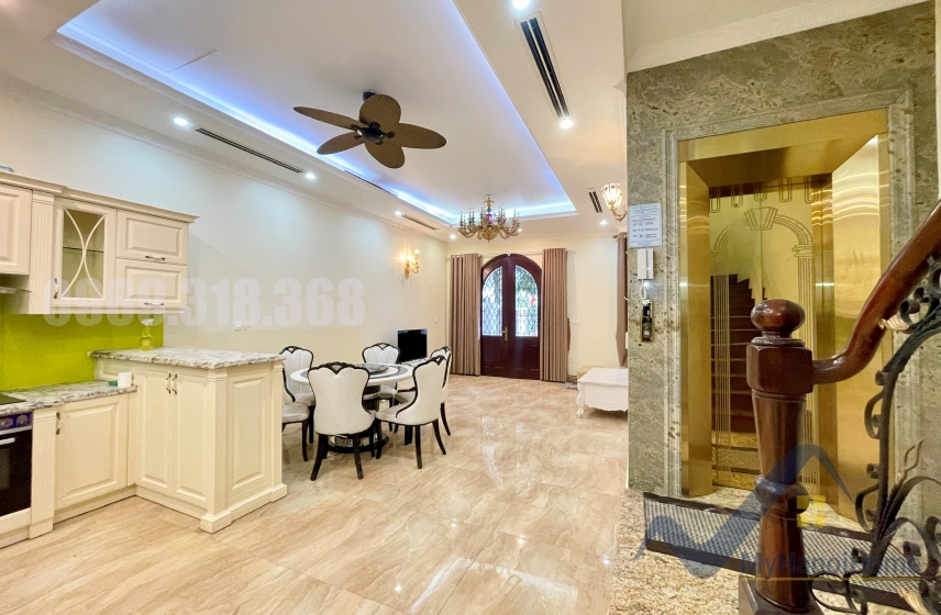 Thuê nhà liên kề Vinhomes Harmony đủ đồ có thang máy 3