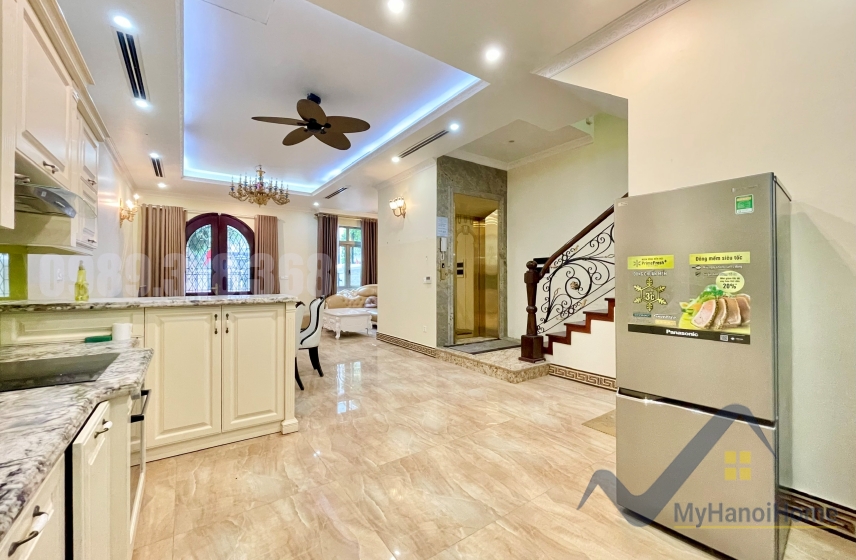 Thuê nhà liên kề Vinhomes Harmony đủ đồ có thang máy 5