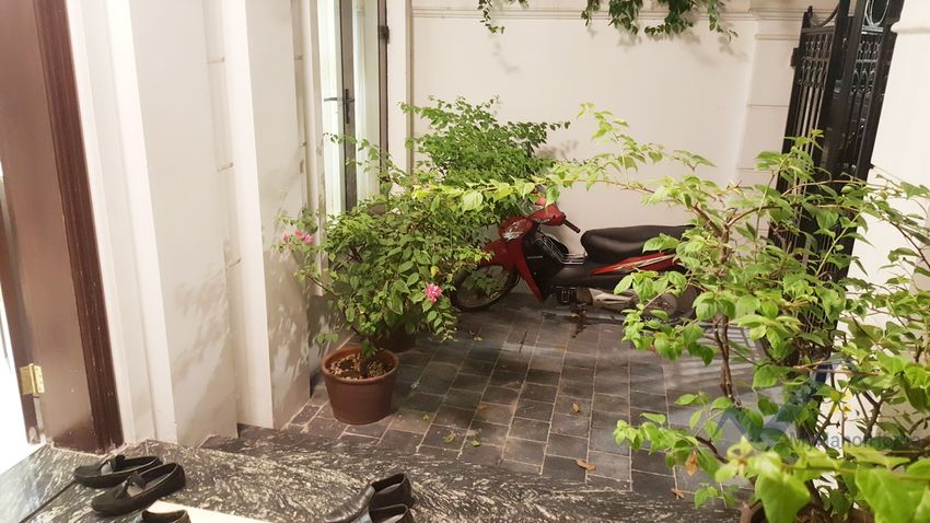 Thuê nhà liền kề Vinhomes Harmony gần trường Vinschool full nội thất 1