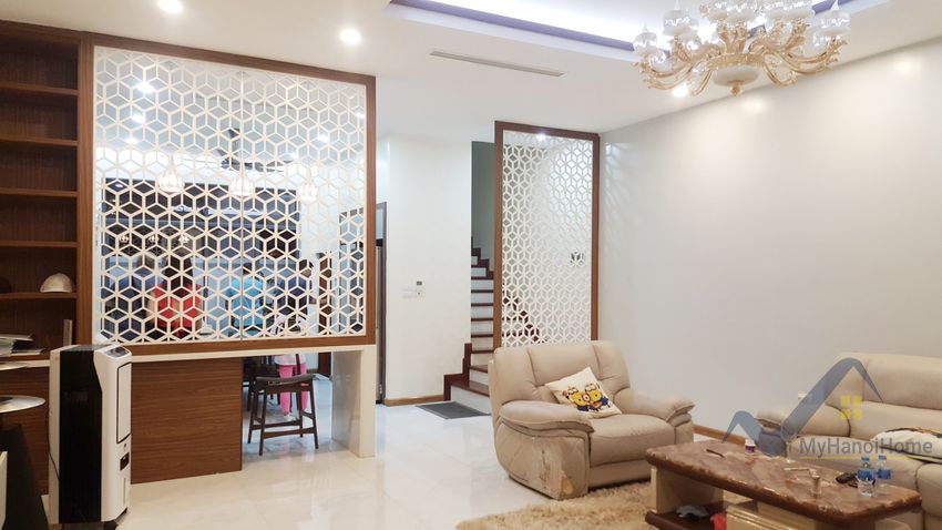 Thuê nhà liền kề Vinhomes Harmony gần trường Vinschool full nội thất 2