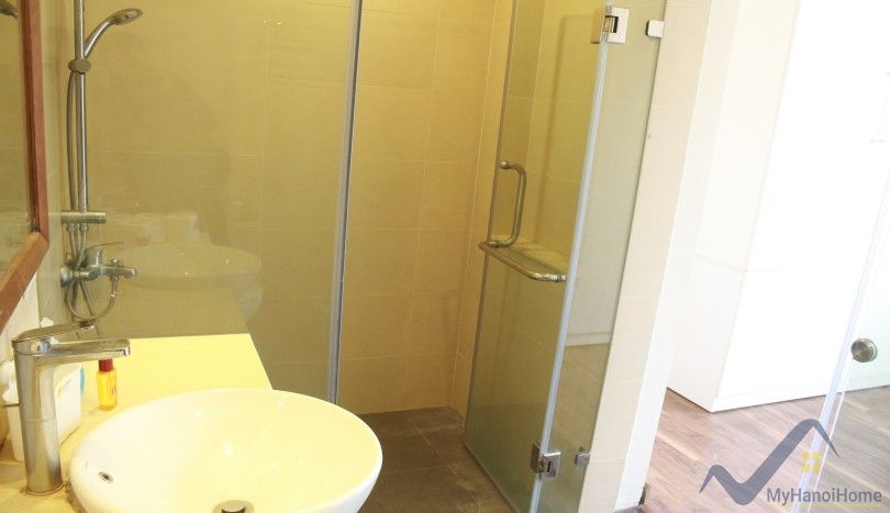 Thuê nhà liền kề Vinhomes Riverside gần Vincom Plaza 12