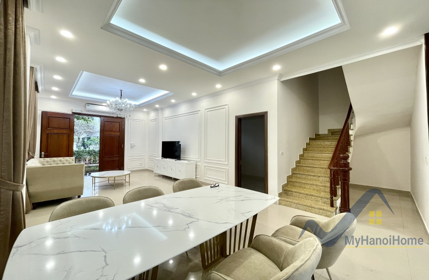 Thuê nhà Vinhomes Riverside căn song lập khu Hoa Sữa 2
