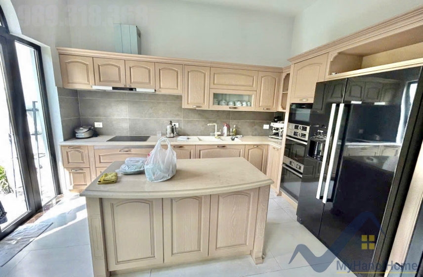 Thuê nhà Vinhomes Riverside đủ nội thất căn song lập 4PN 3