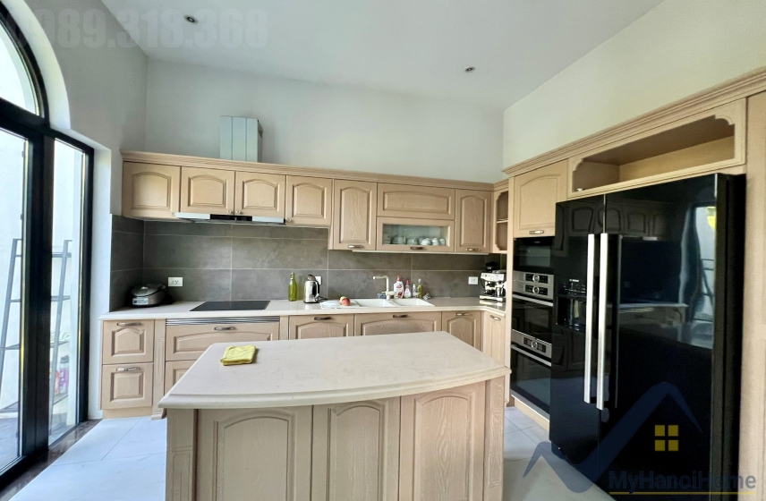 Thuê nhà Vinhomes Riverside đủ nội thất căn song lập 4PN 4