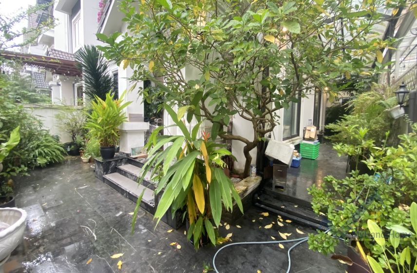 Thuê nhà Vinhomes Riverside Hà Nội hoàn thiện full nội thất 21