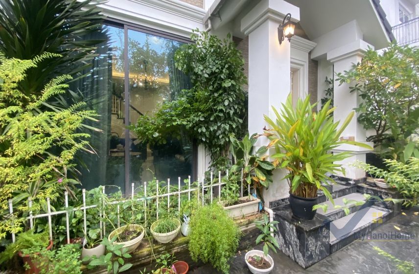 Thuê nhà Vinhomes Riverside Hà Nội hoàn thiện full nội thất 22
