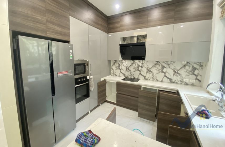 Thuê nhà Vinhomes Riverside Hà Nội hoàn thiện full nội thất 6