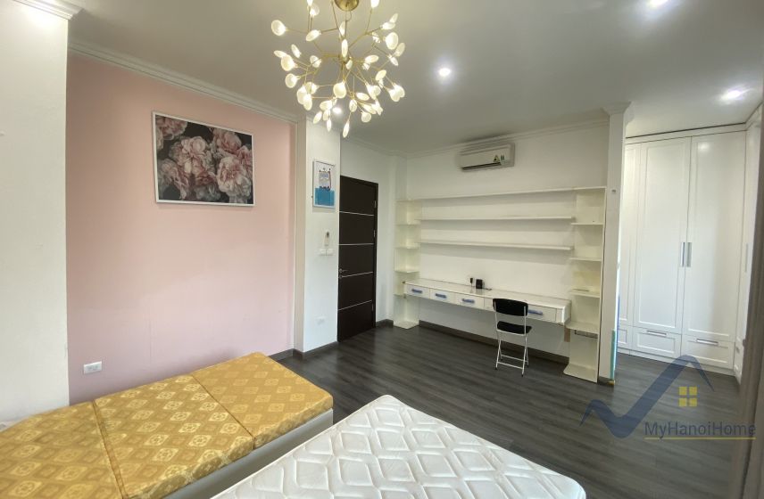 Thuê nhà Vinhomes Riverside Hà Nội hoàn thiện full nội thất 8