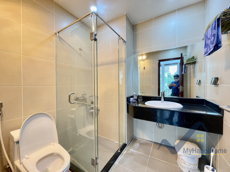 Thuê song lập biệt thự Vinhomes Riverside khu Hoa Sữa 14