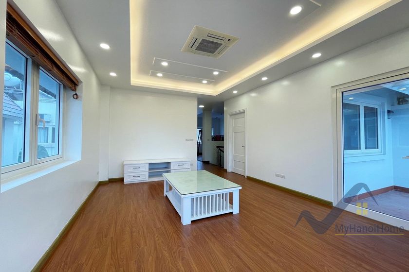 Thuê song lập Vinhomes Riverside full nội thất hiện đại 15
