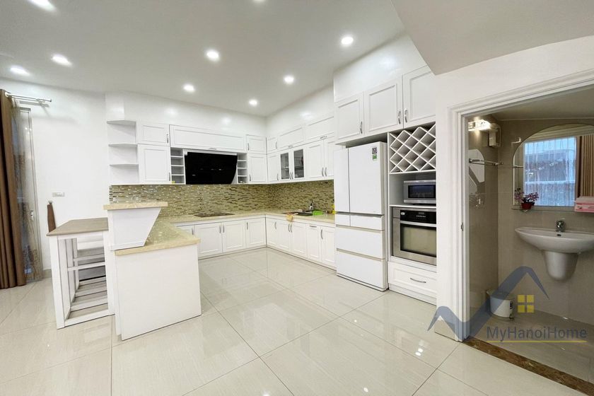 Thuê song lập Vinhomes Riverside full nội thất hiện đại 6