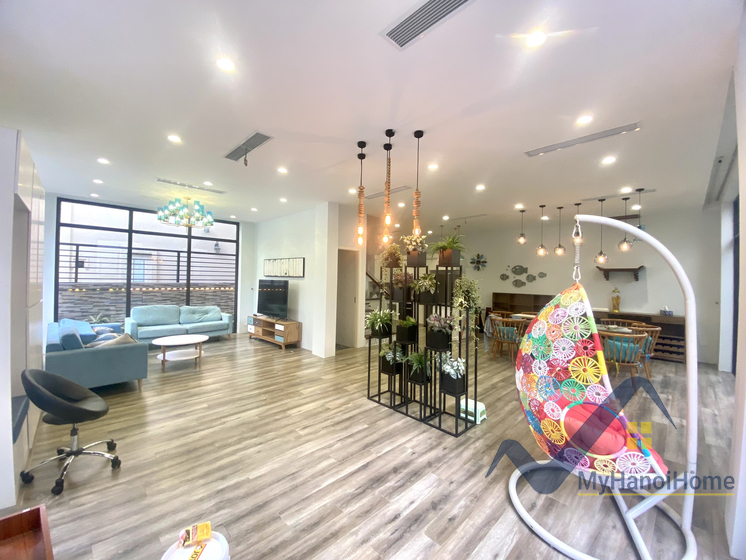 Thuê song lập Vinhomes Riverside Long Biên full nội thất 1