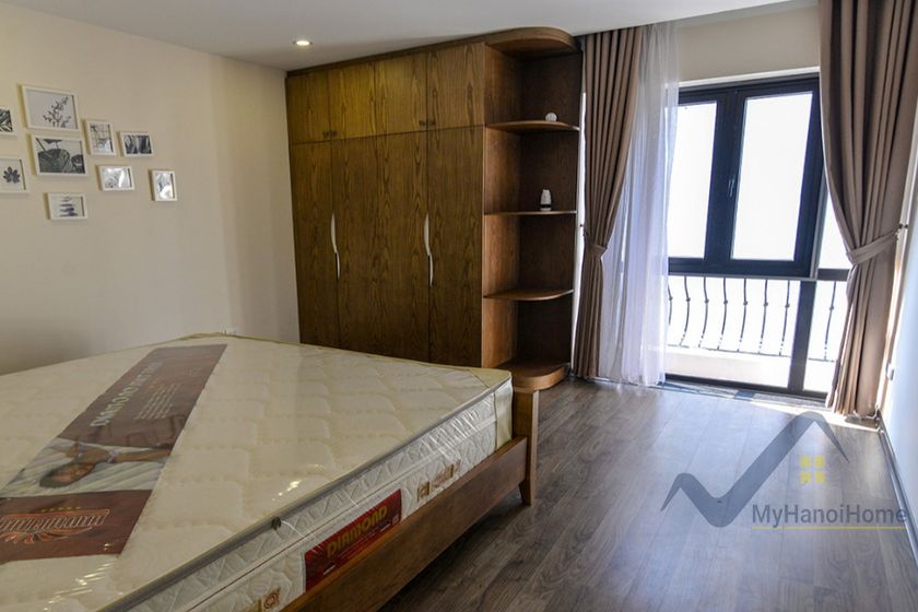 Thuê song lập Vinhomes Riverside Long Biên full nội thất 13