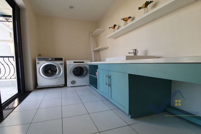 Thuê song lập Vinhomes Riverside Long Biên full nội thất 18