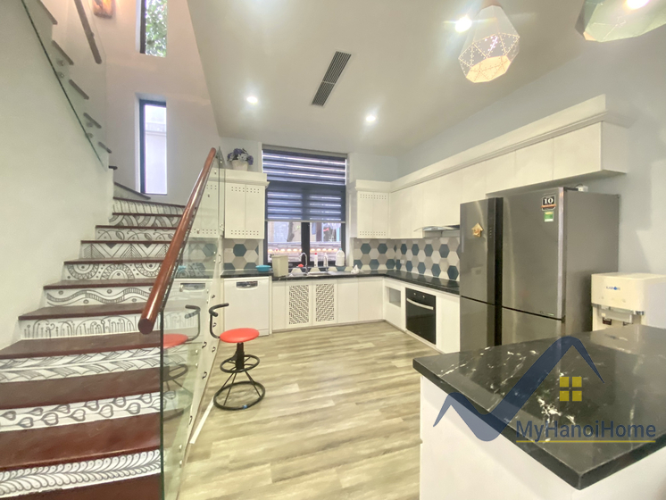 Thuê song lập Vinhomes Riverside Long Biên full nội thất 6