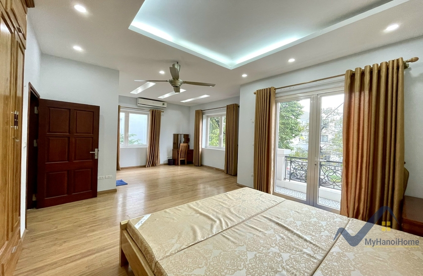 Vinhomes Riverside: Biệt thự cho thuê 4 phòng ngủ full nội thất 11